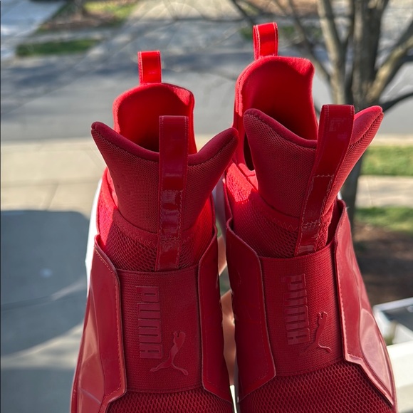 PUMA Kylie Jenner Collab Fierce Core Red Athletic Sneakers 7.5/38 - Picture 4 of 10
